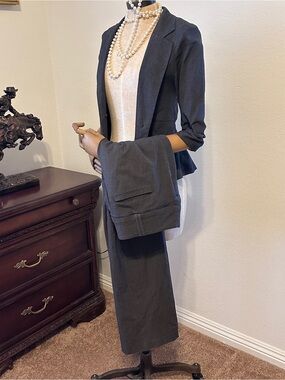 BCX Charcoal Gray Women's Pantsuit - Tailored Blazer & Straight Pants